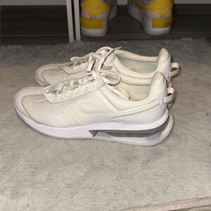 Women’s Nike shoes